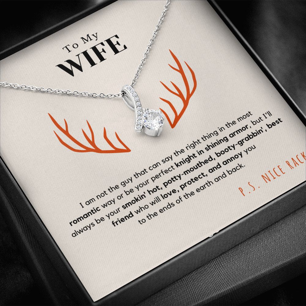 Nice necklace shop for wife